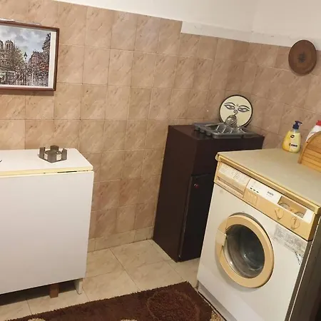 Апартамент Иларион 08 В Сърцето На Варна *
